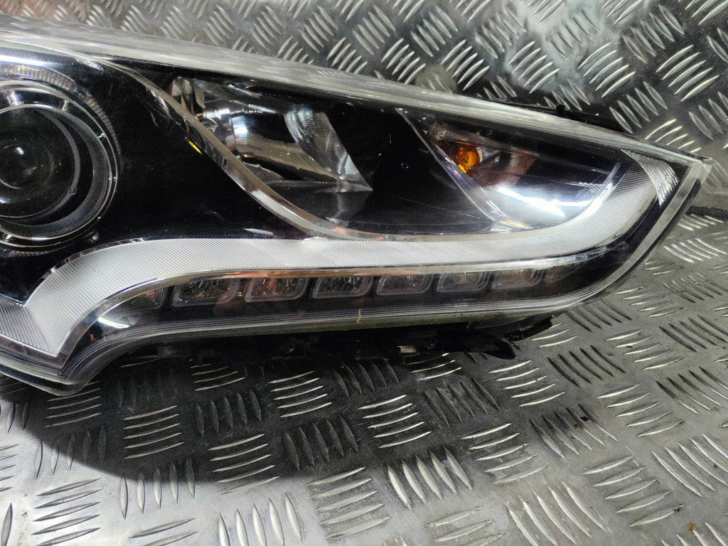 Frontscheinwerfer Hyundai Veloster Rechts Scheinwerfer Headlight