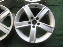 Laden Sie das Bild in den Galerie-Viewer, 4x Alufelge 17 Zoll 7.0" 5x112 46ET Glanz Silber 8K0071497 Audi A4 B8 Rim Wheel FEL4459244929th
