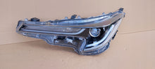 Load image into Gallery viewer, Frontscheinwerfer Toyota Corolla 81150-02S70 L463838 LED Rechts oder Links