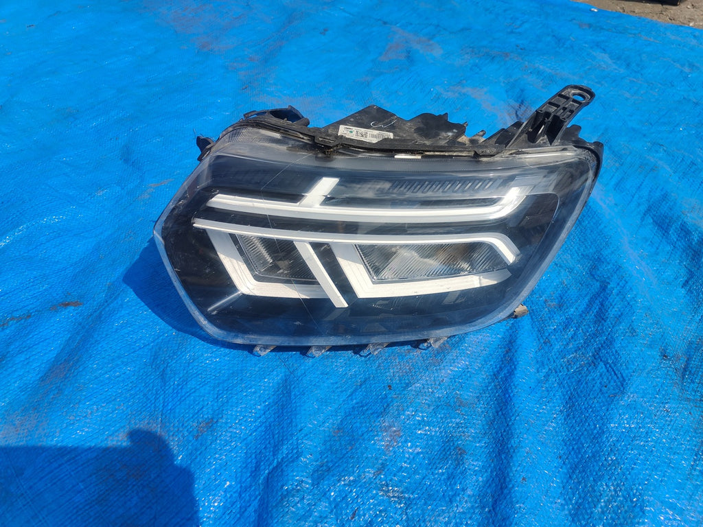 Frontscheinwerfer Dacia Duster 260602465R Full LED Links Scheinwerfer Headlight