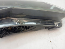 Laden Sie das Bild in den Galerie-Viewer, Frontscheinwerfer Skoda Superb III 3V1941018A Rechts Scheinwerfer Headlight SCH2893424412ji