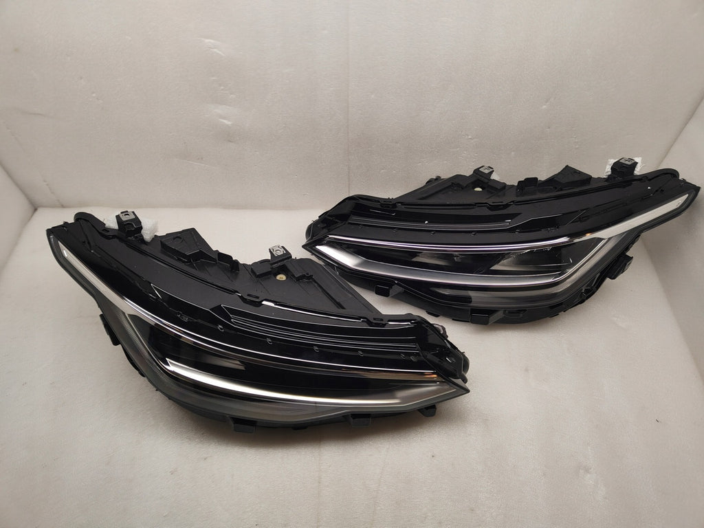 Frontscheinwerfer VW Golf VIII 5H1941005A 5H1941006A LED Ein Satz Headlight SCH9602336786ez