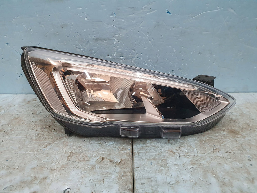 Frontscheinwerfer Ford Focus Rechts Scheinwerfer Headlight SCH1465556438re