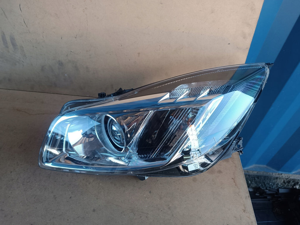 Frontscheinwerfer Opel Insignia A 1ZT009631-05 LED Ein Stück (Rechts oder Links)