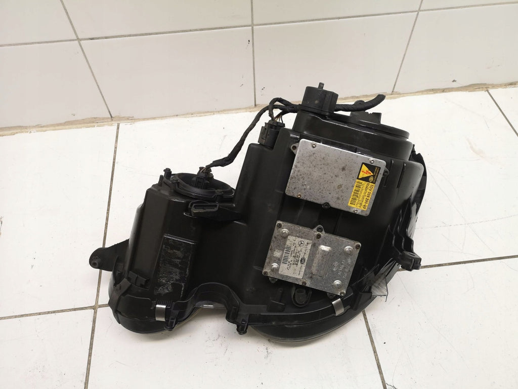 Frontscheinwerfer Mercedes-Benz W211 15436001 A0028202426 Rechts Headlight SCH6434809645jx