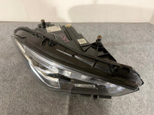 Laden Sie das Bild in den Galerie-Viewer, Frontscheinwerfer Mercedes-Benz Cla A1189062600 Rechts Scheinwerfer Headlight SCH7831433618bv