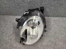 Laden Sie das Bild in den Galerie-Viewer, Frontscheinwerfer Mini Clubman R55 10005500 Xenon Links Scheinwerfer Headlight SCH6671574392re