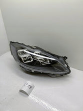 Laden Sie das Bild in den Galerie-Viewer, Frontscheinwerfer Ford Kuga III LV4B-13E014-FE Rechts Scheinwerfer Headlight SCH7442427600hm
