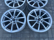 Laden Sie das Bild in den Galerie-Viewer, 4x Alufelge 17 Zoll 4K0601025 Audi A6 Rim Wheel FEL2452217370kg