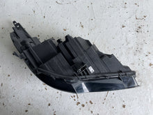 Laden Sie das Bild in den Galerie-Viewer, Frontscheinwerfer Opel Astra 39195688 LED Links Scheinwerfer Headlight SCH7738165624fg
