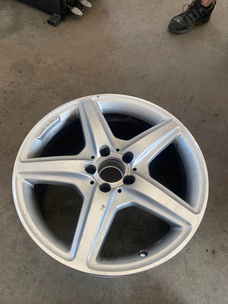 1x Alufelge 18 Zoll 9.5" 5x112 48ET Glanz Silber A2184011502 Mercedes-Benz FEL6341564659ys