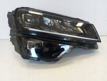 Load image into Gallery viewer, Frontscheinwerfer Skoda Karoq 57B941016F LED Rechts Scheinwerfer Headlight SCH2595758356au