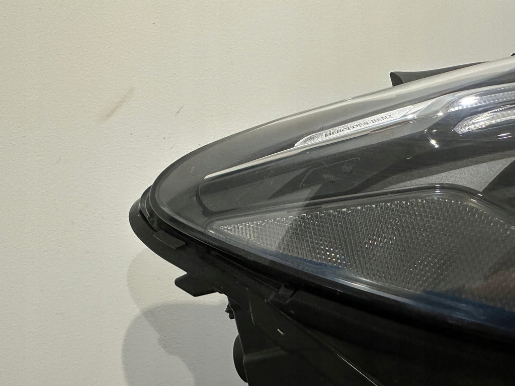 Frontscheinwerfer Mercedes-Benz W247 A2479062003 Full LED Rechts Headlight SCH7038832143gr