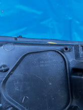 Laden Sie das Bild in den Galerie-Viewer, Frontscheinwerfer Audi A1 08-4461132L Xenon Links Scheinwerfer Headlight SCH5840862290gl