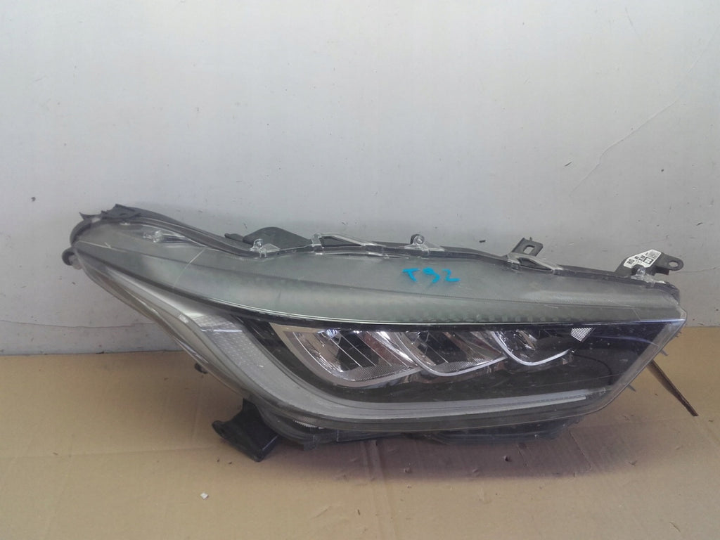 Frontscheinwerfer Toyota Yaris Full LED Rechts Scheinwerfer Headlight SCH6745574579vk