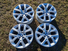 Load image into Gallery viewer, 4x Alufelge 17 Zoll 6.5" 5x112 39ET 6856076 BMW X1 F48 Rim Wheel FEL6503769241ap