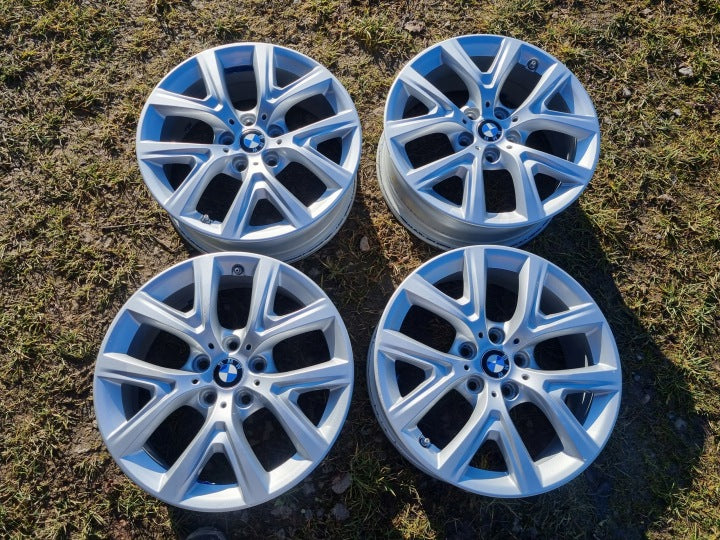 4x Alufelge 17 Zoll 6.5" 5x112 39ET 6856076 BMW X1 F48 Rim Wheel FEL6503769241ap