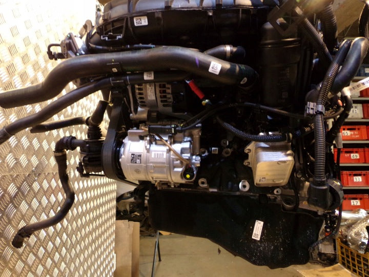 Motor BMW G30 G22 G20 G26 G29 B46B20B 2.0 1TKm Benzin Engine Komplett MOT8443977400md