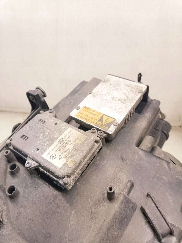 Frontscheinwerfer Mercedes-Benz Cls C219 73485702 A0028206026 5DF00829000 Links SCH5593049303bm