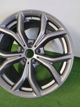 Laden Sie das Bild in den Galerie-Viewer, 1x Alufelge 19 Zoll 9.0" 5x112 38ET 6883752 BMW X5 G05 G06 Rim Wheel FEL8022841690yg