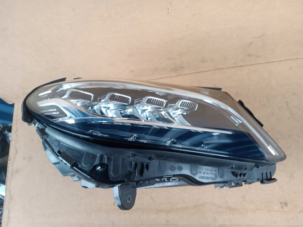 Frontscheinwerfer Mercedes-Benz W205 A2059062206 Full LED Rechts Headlight