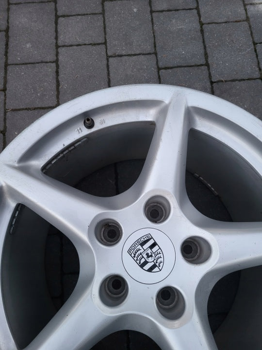 1x Alufelge 18 Zoll 11.0" 5x130 51ET Glanz Silber 99736214200 Porsche Carrera FEL9018350924fs
