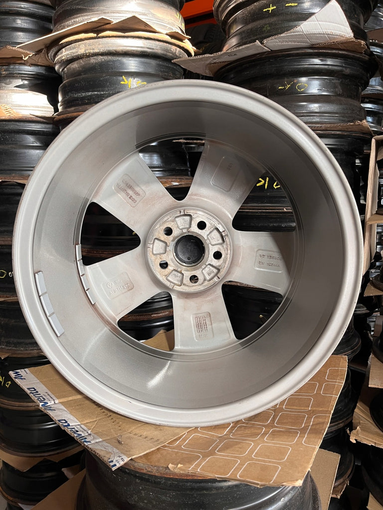 1x Alufelge 17 Zoll 7.5" 5x100 6R0601025P VW I Rim Wheel FEL5564628497hs