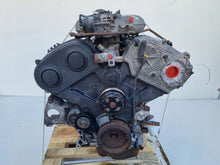 Laden Sie das Bild in den Galerie-Viewer, Motor Mazda J5 2.5 Benzin Engine Komplett
