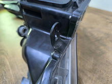 Laden Sie das Bild in den Galerie-Viewer, Frontscheinwerfer Toyota Chr 81130-F4030 Rechts Scheinwerfer Headlight SCH6777178482mn