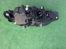 Laden Sie das Bild in den Galerie-Viewer, Frontscheinwerfer BMW 3 F30 F31 7471311-03 Full LED Links Scheinwerfer Headlight SCH9435382498aw