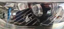Laden Sie das Bild in den Galerie-Viewer, Frontscheinwerfer Skoda Octavia III 5E1941015B Links Scheinwerfer Headlight SCH5619388197tp