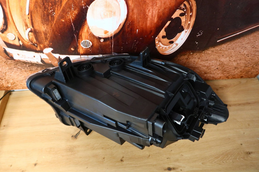 Frontscheinwerfer Mercedes-Benz Sprinter A9109067100 Links Headlight SCH2440765320qe