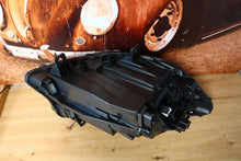 Laden Sie das Bild in den Galerie-Viewer, Frontscheinwerfer Mercedes-Benz Sprinter A9109067100 Links Headlight SCH2440765320qe