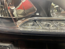 Laden Sie das Bild in den Galerie-Viewer, Frontscheinwerfer Mercedes-Benz W212 A2128205039 LED Rechts Headlight SCH7697737096tt