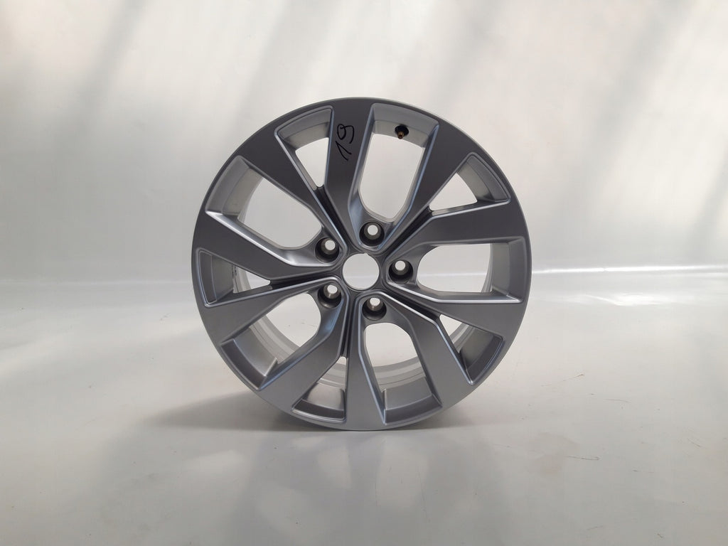 2x Alufelge 17 Zoll 7.0" 5x114.3 40ET Glanz 403004404R Renault Rim Wheel