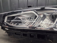 Laden Sie das Bild in den Galerie-Viewer, Frontscheinwerfer BMW 2 Tourer U06 5A42243 Links Scheinwerfer Headlight SCH6420112874ez