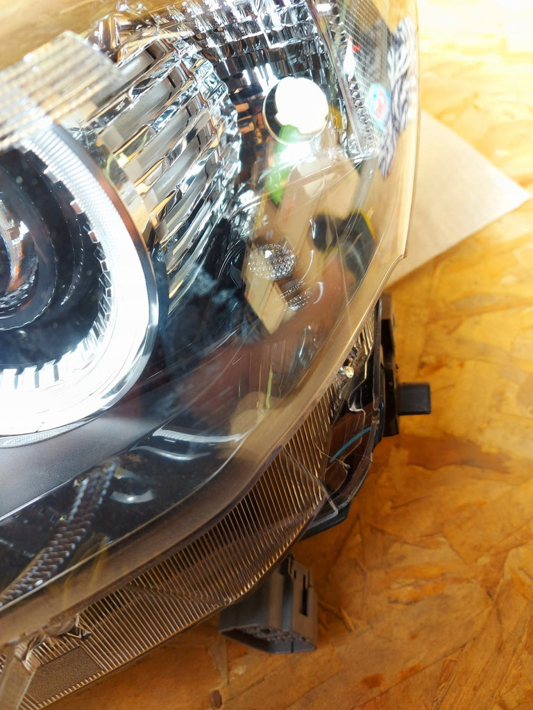 Frontscheinwerfer Mazda III D43N51040 LED Ein Stück (Rechts oder Links)