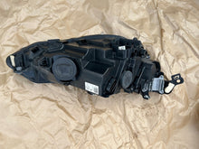 Load image into Gallery viewer, Frontscheinwerfer VW Golf VIII 5H1941005B LED Links Scheinwerfer Headlight