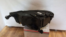 Laden Sie das Bild in den Galerie-Viewer, Frontscheinwerfer VW T-Roc 2GA941036 LED Rechts Scheinwerfer Headlight