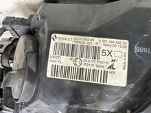 Laden Sie das Bild in den Galerie-Viewer, Frontscheinwerfer Renault Megane III 260100021RRR1 Xenon Rechts Headlight SCH5293872835vu