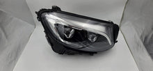 Laden Sie das Bild in den Galerie-Viewer, Frontscheinwerfer Mercedes-Benz Glc A2539065801 LED Rechts Headlight SCH7886214961jg