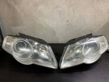Load image into Gallery viewer, Frontscheinwerfer VW Passat 3C0941005AB 3C0941006AB Ein Satz Headlight SCH2025979974mi