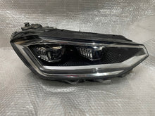 Laden Sie das Bild in den Galerie-Viewer, Frontscheinwerfer VW Sportsvan 517941036A LED Rechts Scheinwerfer Headlight