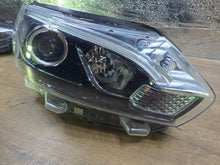 Load image into Gallery viewer, Frontscheinwerfer Toyota Proace 9808237480 Rechts Scheinwerfer Headlight SCH3903204105ie