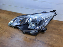 Laden Sie das Bild in den Galerie-Viewer, Frontscheinwerfer Mitsubishi Space Star W5335 Links Scheinwerfer Headlight