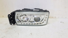 Laden Sie das Bild in den Galerie-Viewer, Frontscheinwerfer Iveco I 5801745449 Links Scheinwerfer Headlight SCH5385398734hg