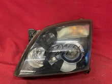 Laden Sie das Bild in den Galerie-Viewer, Frontscheinwerfer Opel Vectra C 159872-00 159871-00 Xenon Rechts oder Links SCH4038312038bk
