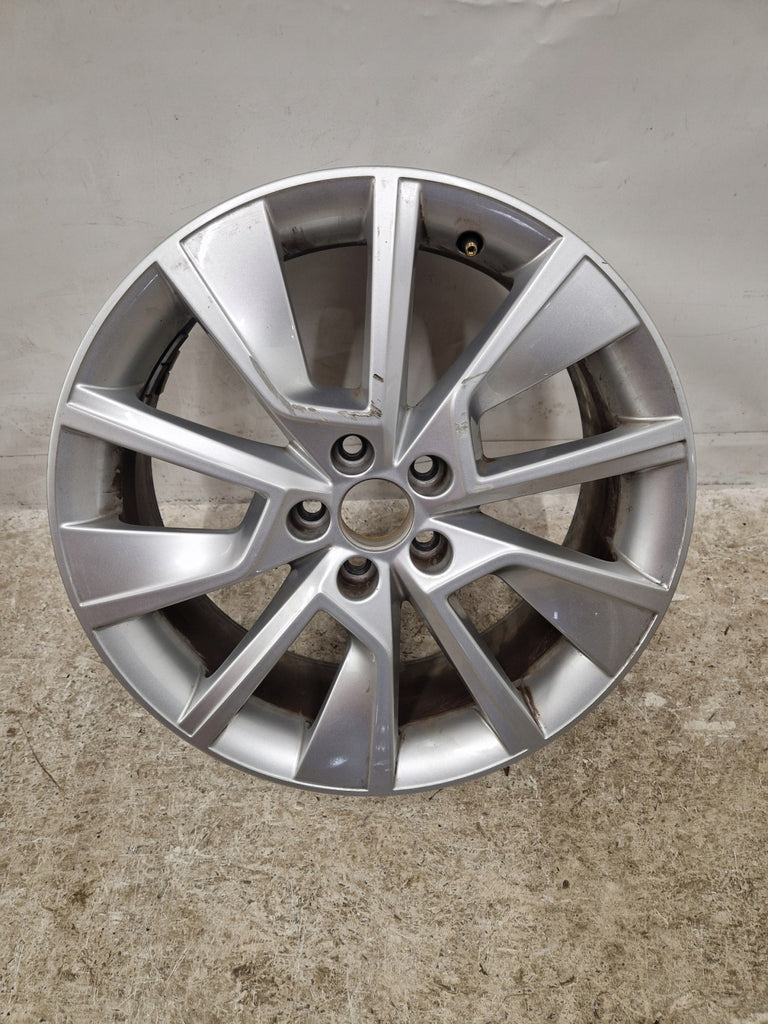 1x Alufelge 17 Zoll 6.5" 5x100 40ET Skoda Scala Kamiq Rim Wheel FEL9857686739od