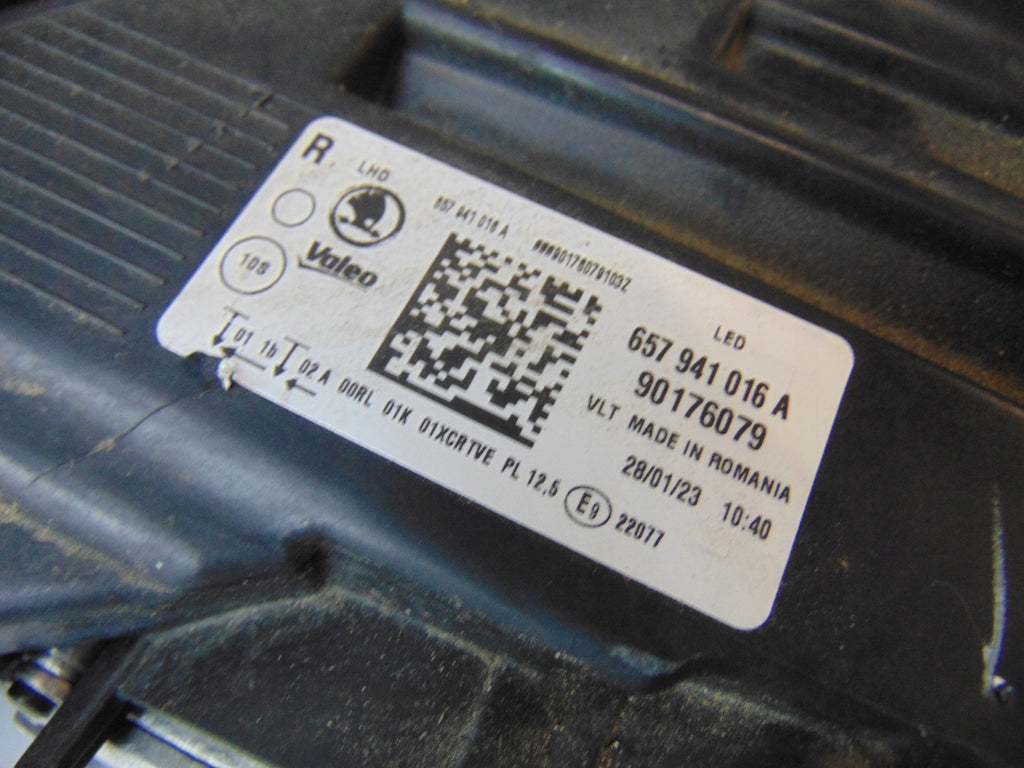 Frontscheinwerfer Skoda 657941016A Full LED Rechts Scheinwerfer Headlight