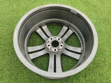 Laden Sie das Bild in den Galerie-Viewer, 1x Alufelge 20 Zoll 8.5" 5x112 55ET A1674012400 Mercedes-Benz Gle Gls Rim Wheel FEL2380146619sp